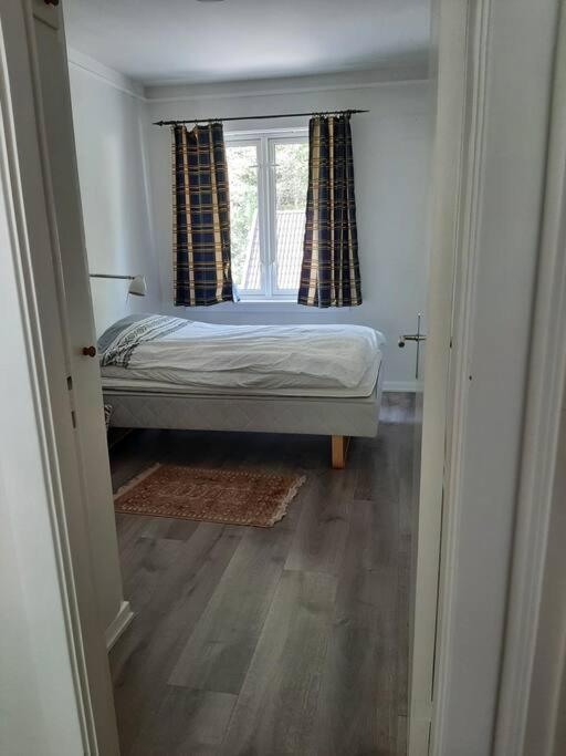 Apartment 2 Sleeping Rooms In Rjukan Exterior photo